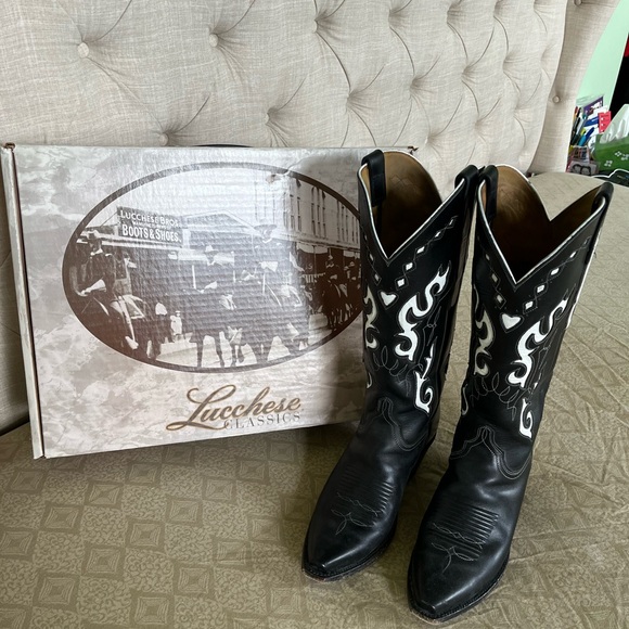 Lucchese Shoes - Lucchese Classics Cowboy Boots